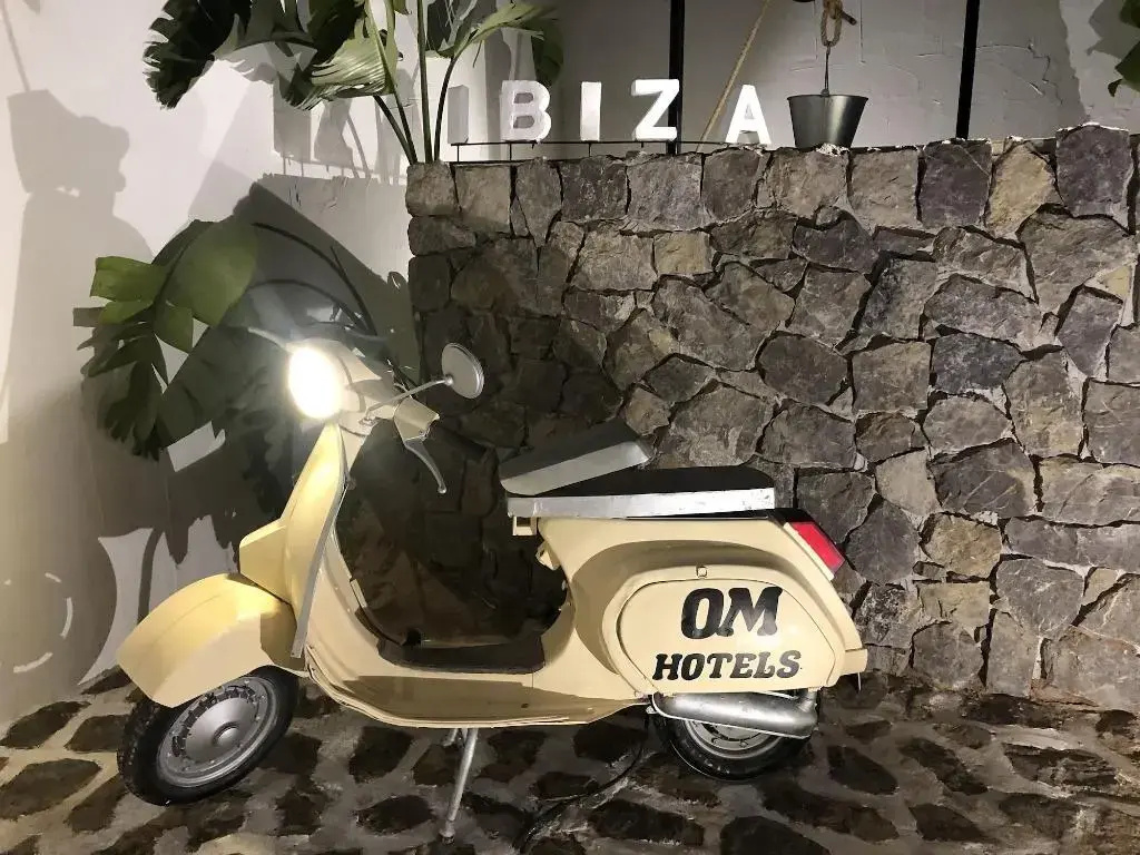 Paiise Hotels