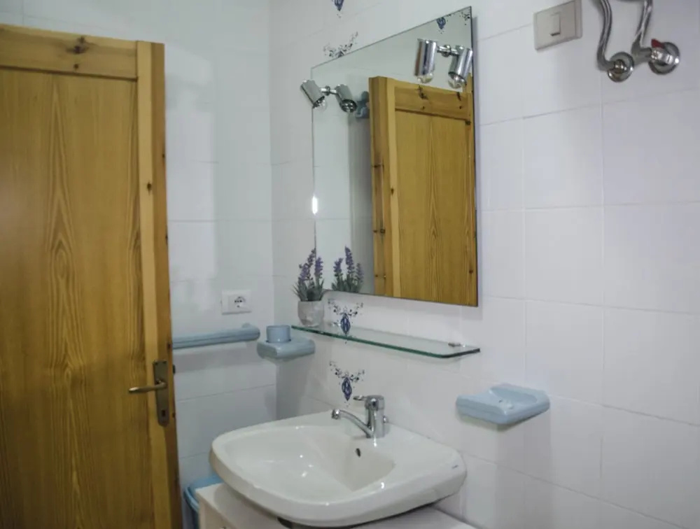 1 Bedroom Apartment with balcony