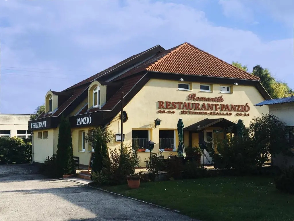 Romantik Étterem - Panzió - фото 14