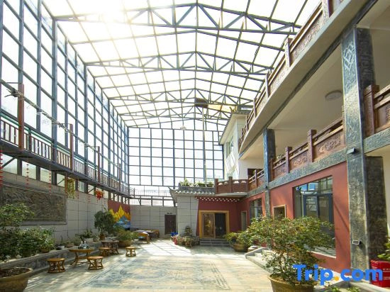 Shanyu Shuyuan Oxygen Supply Homestay (Dukezong Ancient City Branch)