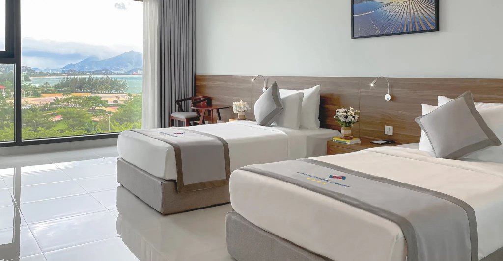 Superior Double room with ocean view (twin beds)