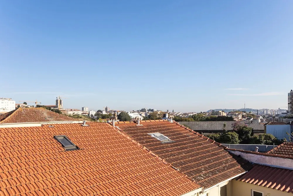 Vila Burgães by LovelyStay