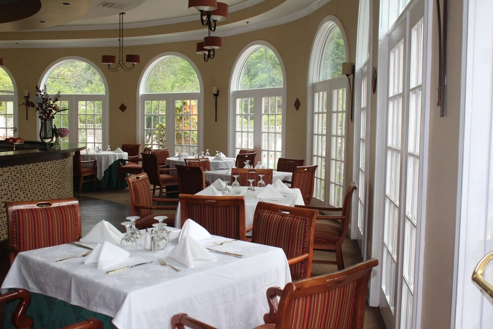 Phoenix Inn Resort - Général