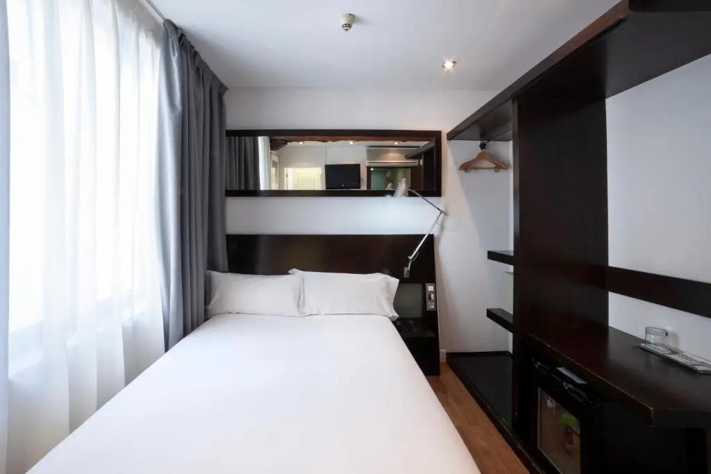 Petit Palace Arana - Chambres