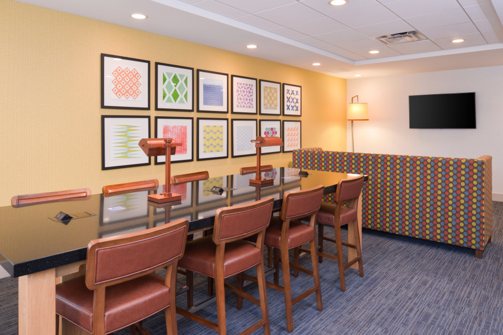 Holiday Inn Express & Suites Indianapolis Dtn-Conv Ctr Area by IHG - Général