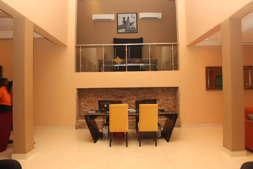 TOC Hotel - Général