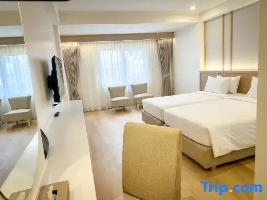 Deluxe Double room (twin beds)