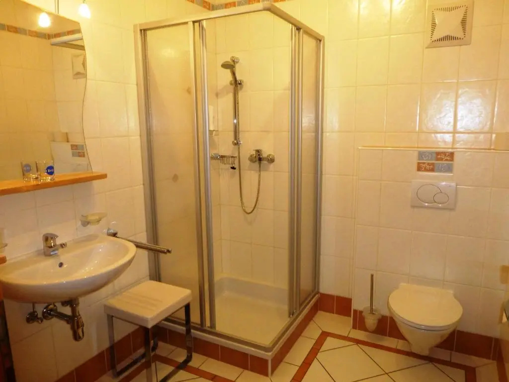 Comfort room