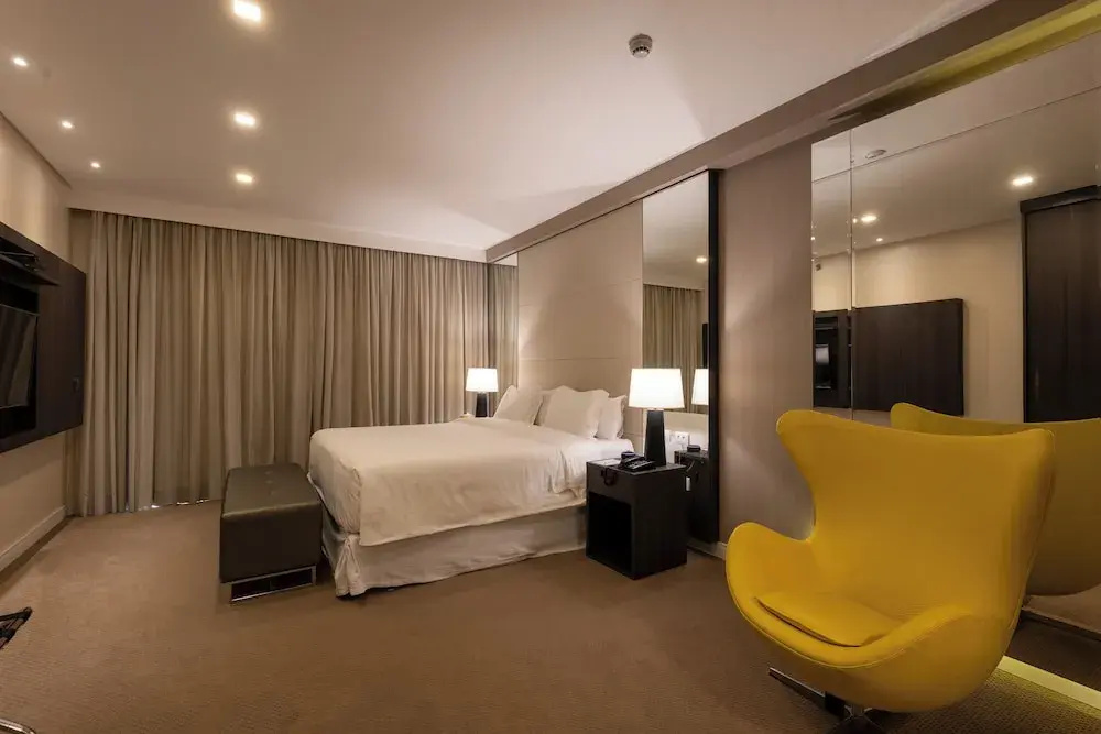 Business Suite with balcony