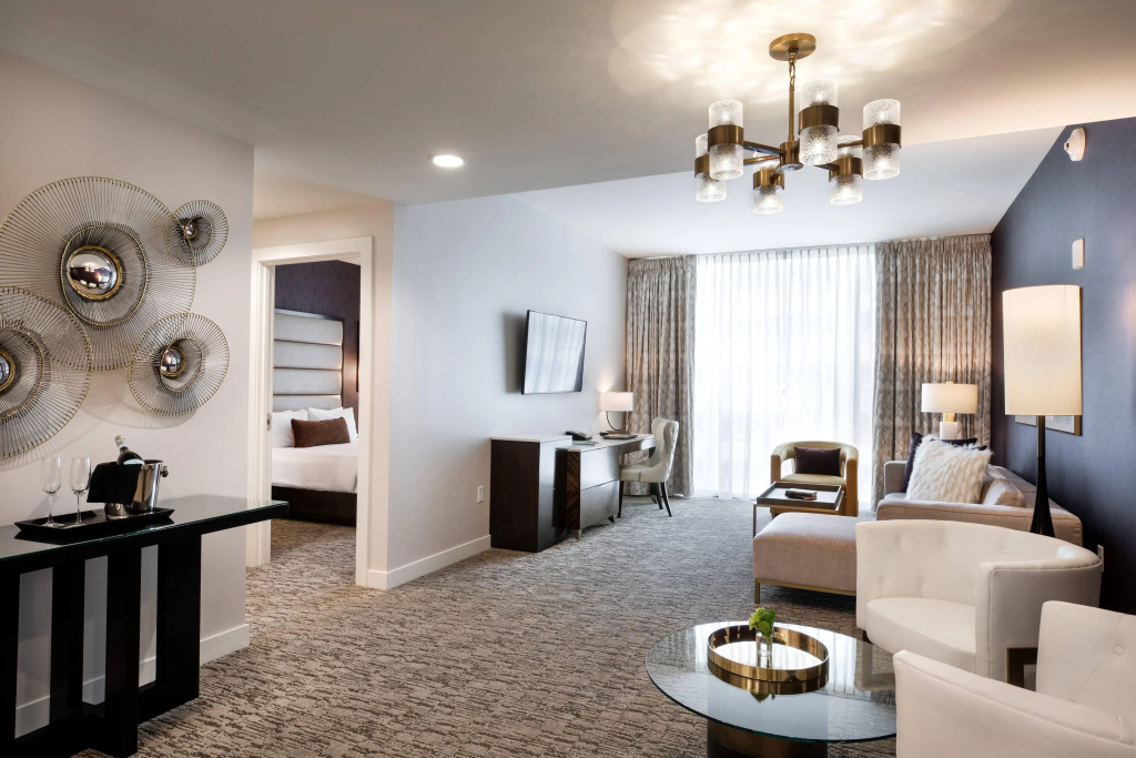 Ambassador Hotel Kansas City Autograph Collection