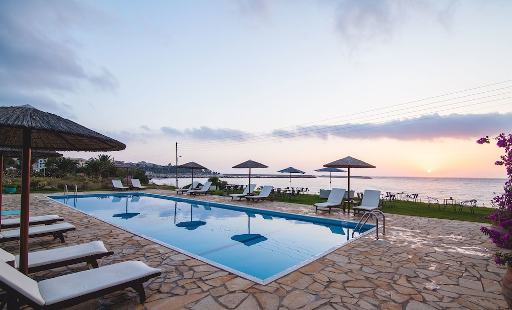 Kyparissia Blue 3 * Kyparissia Blue 3 *