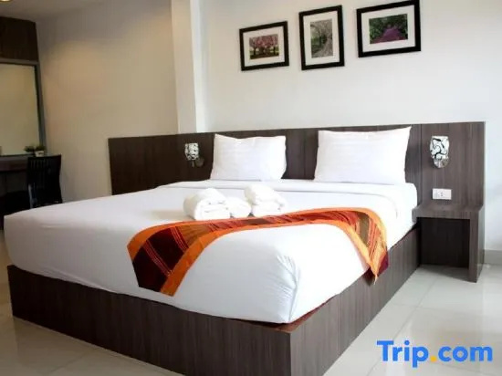 Superior Double room with city view (twin beds)