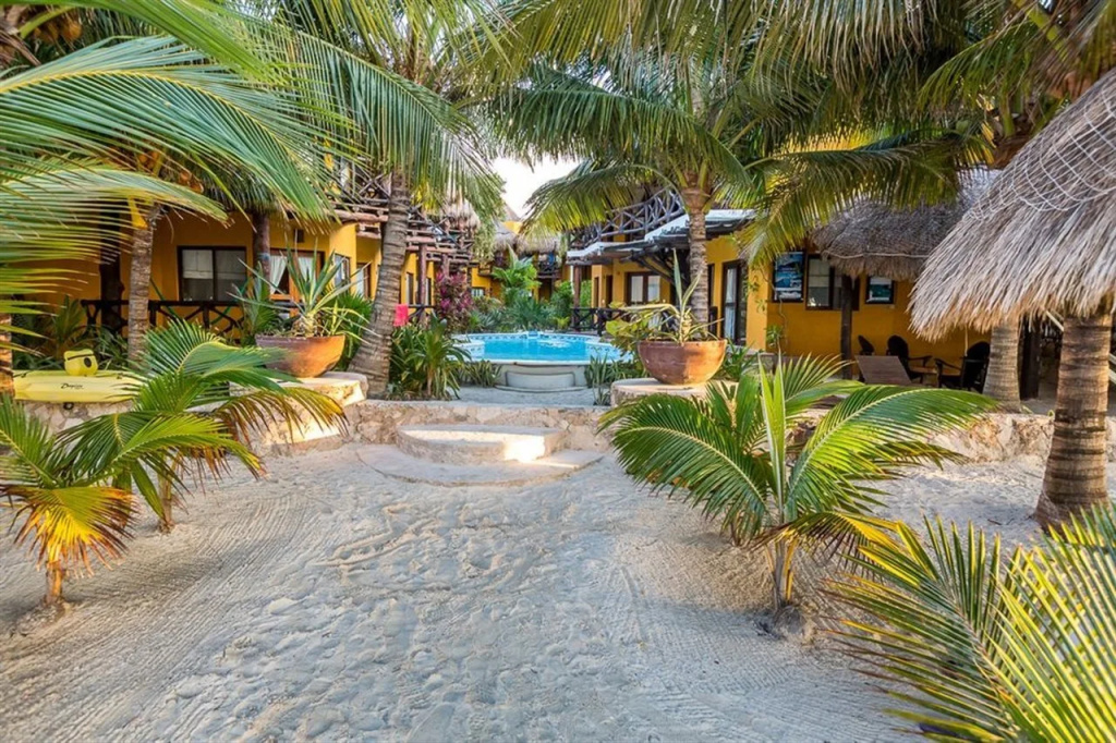 Beach & Waterfront