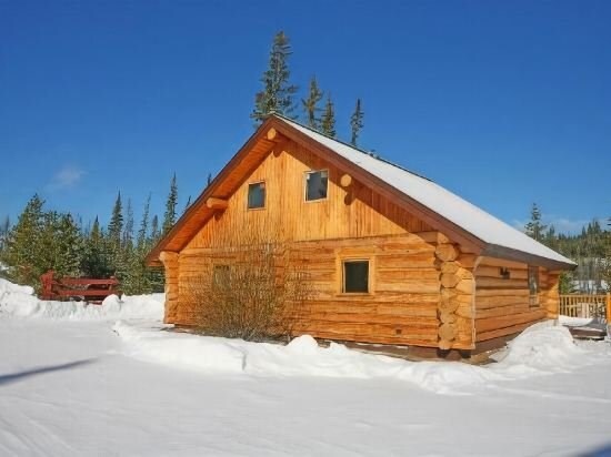 Lac Le Jeune Wilderness Resort