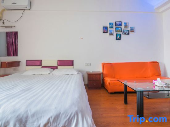Business Double room (full double bed)