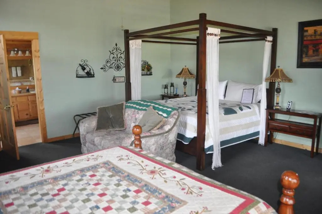 Elkwood Manor Bed & Breakfast - Chambres