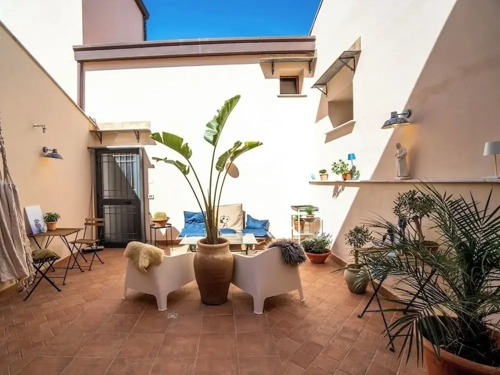 Solemar Sicilia- Palazzo Vetrano Centro storico