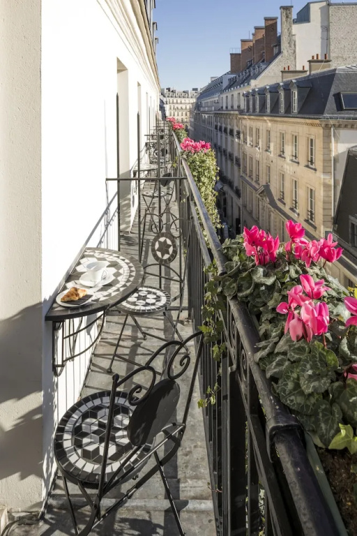 Castille Paris - Starhotels Collezione 38