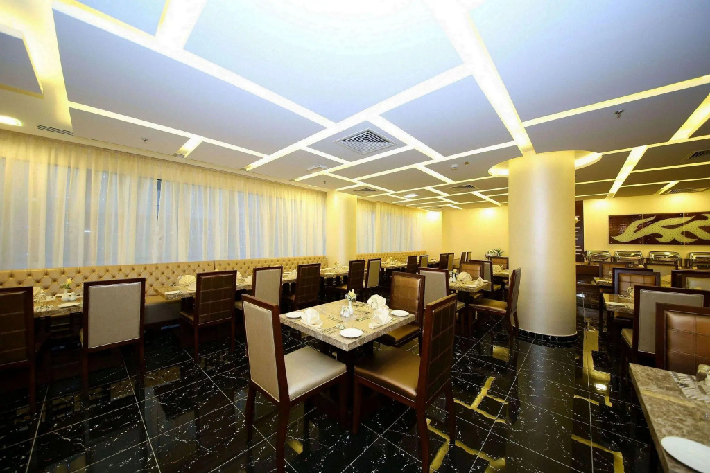 Food & Beverage