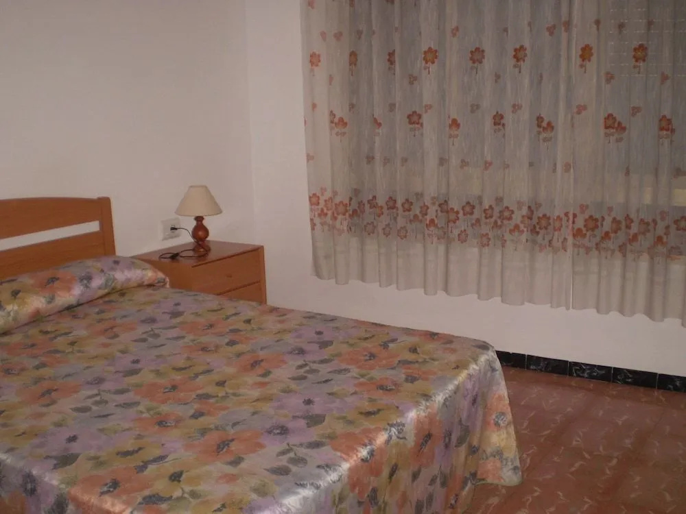 Apartamentos El Oasis - фото 3