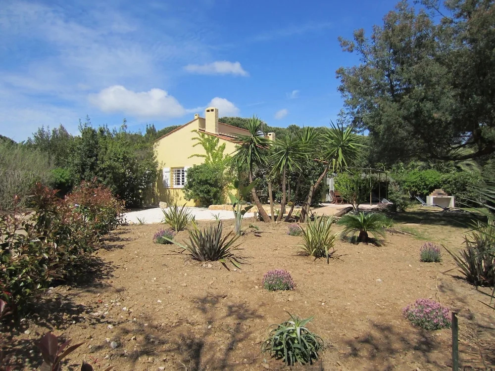 Cozy Holiday Home in Ramatuelle With Garden