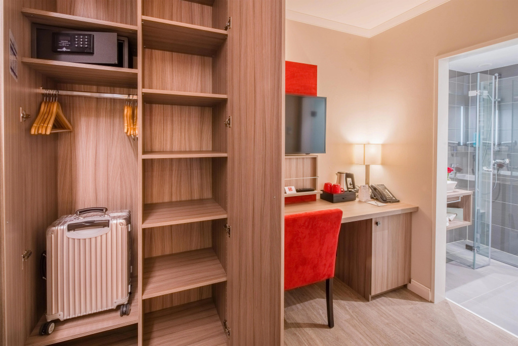 Best Western Plus Hotel Regence - Vorschau 4