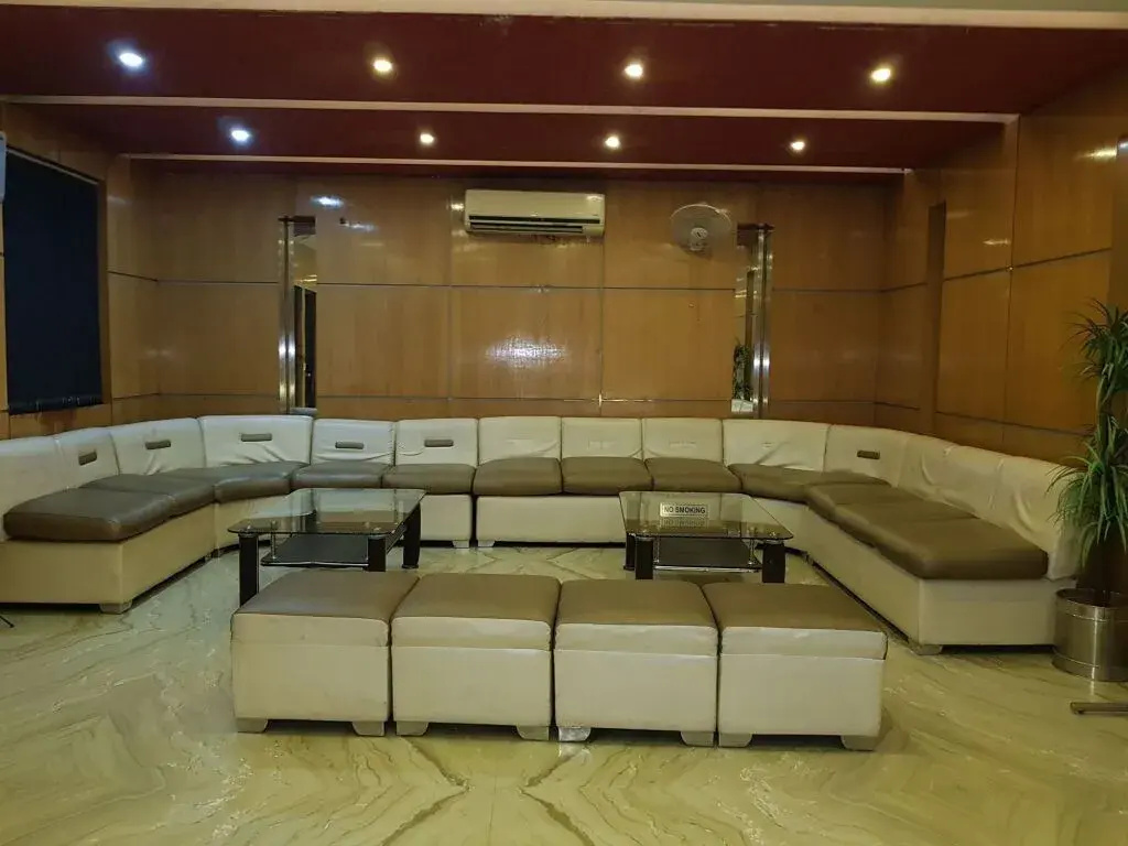 Modesty Hotel - Général