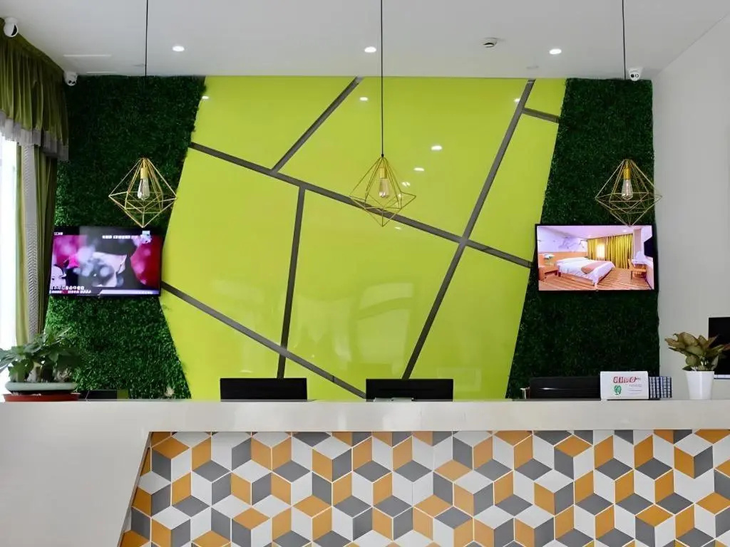 Vatica Hangzhou Xiasha Media College Hotel in Hangzhou