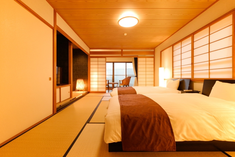 Deluxe room with mountain view
