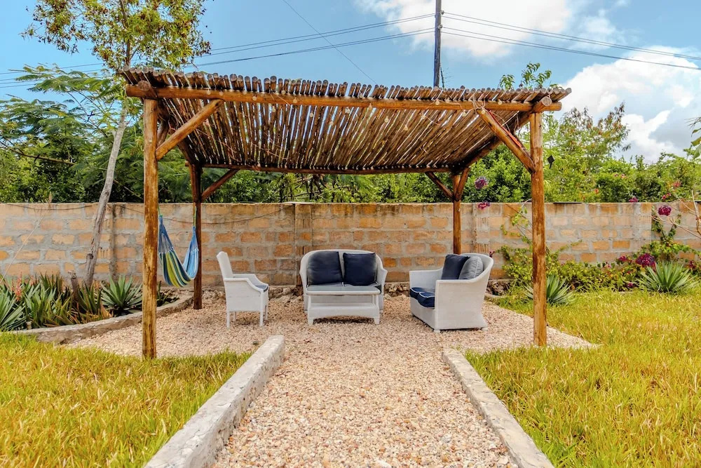 Zaria Garden Bungalow