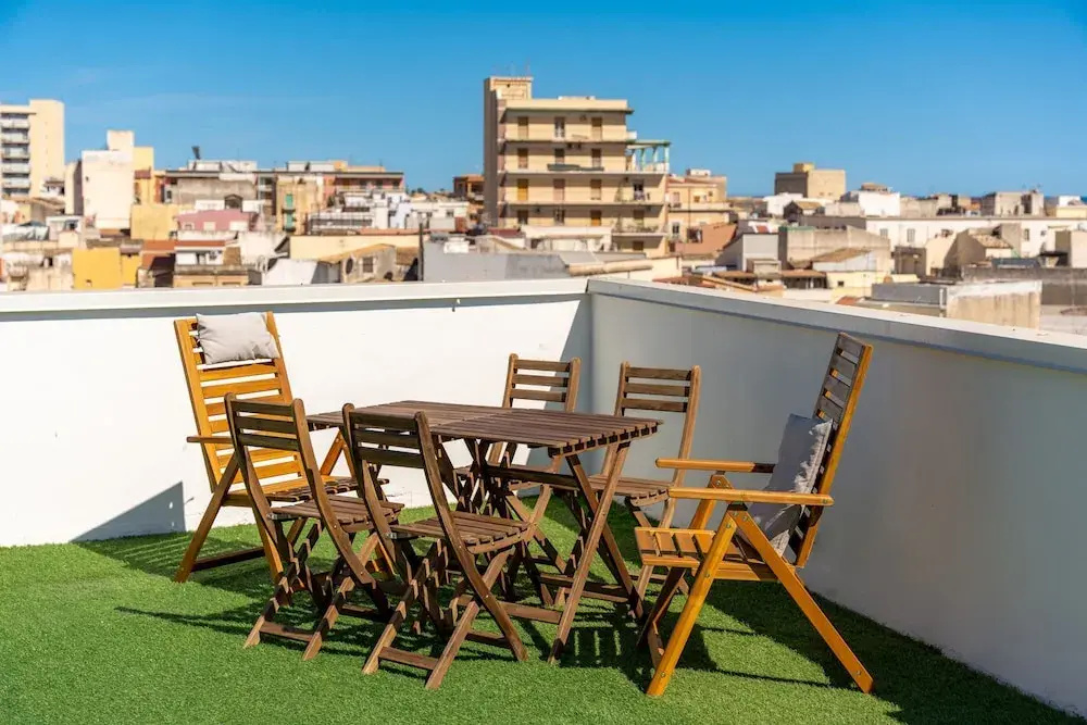 Myia Apartment B by Wonderful Italy