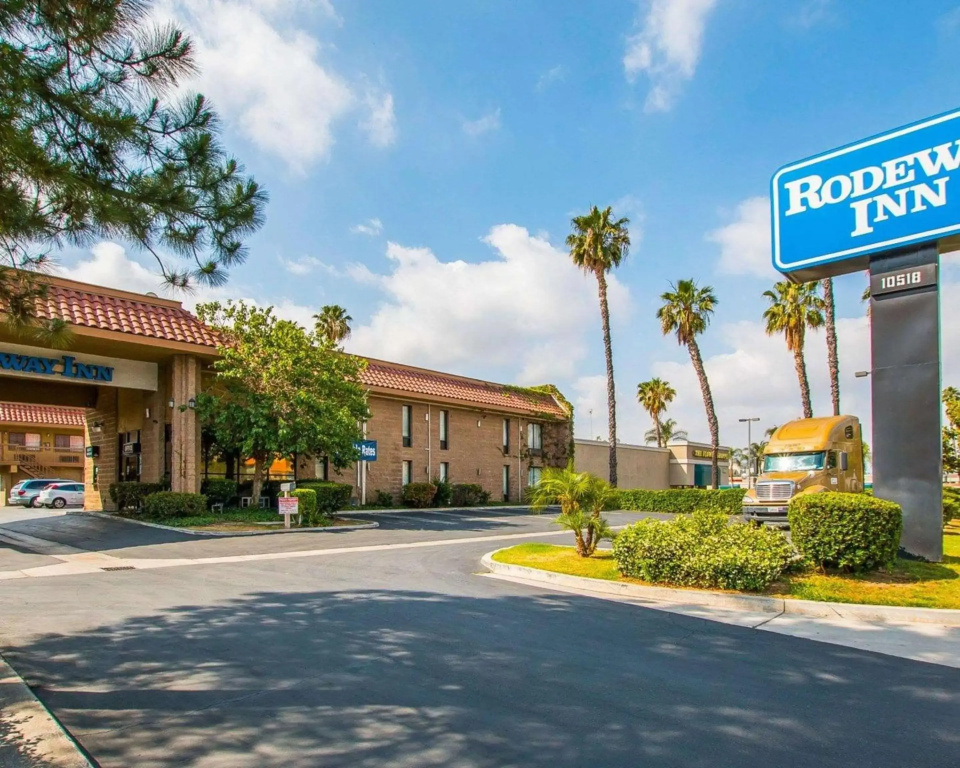 Palm Inn Hotel near Tyler Mall Riverside - фото 43