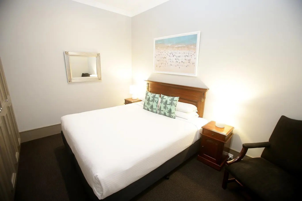 1 Bedroom Suite