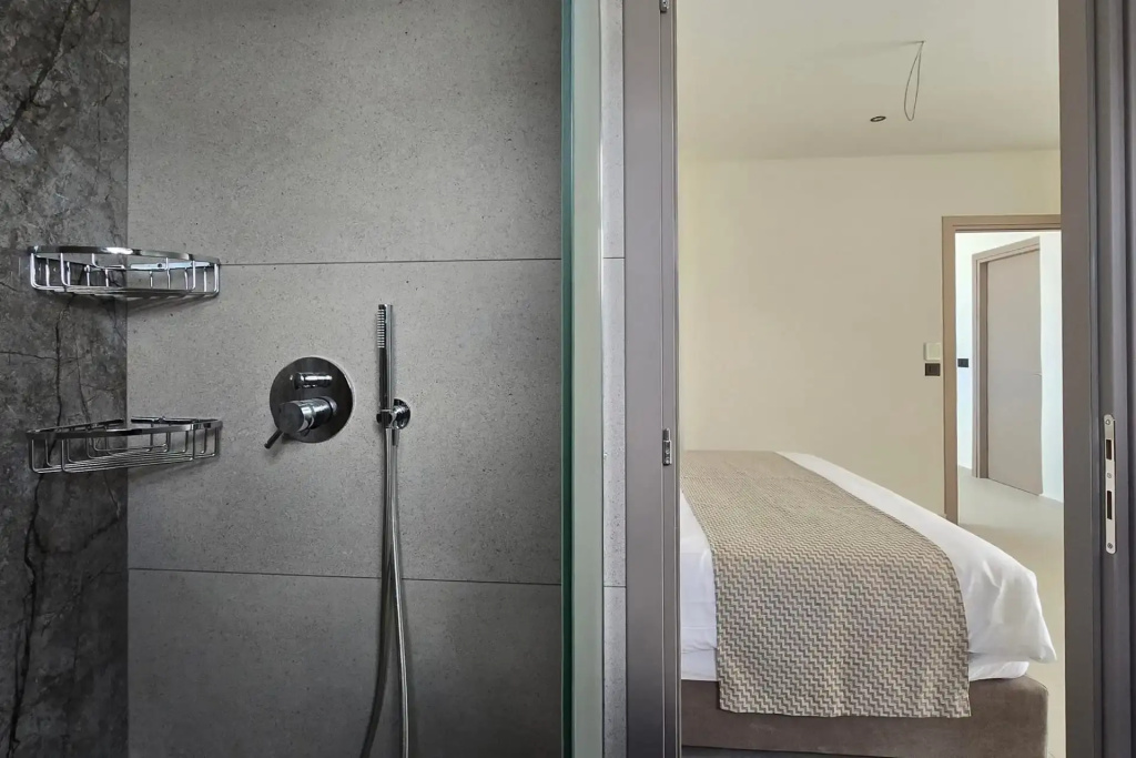 Luxury room
