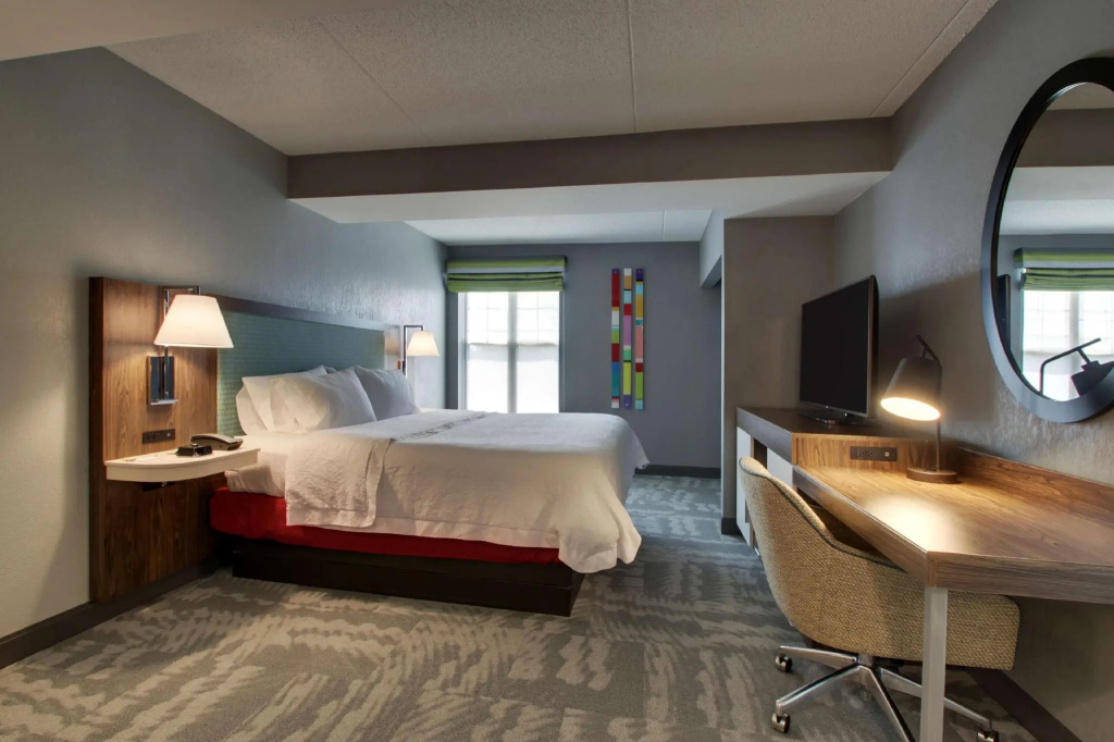 Quadruple Family Suite (full double bed)