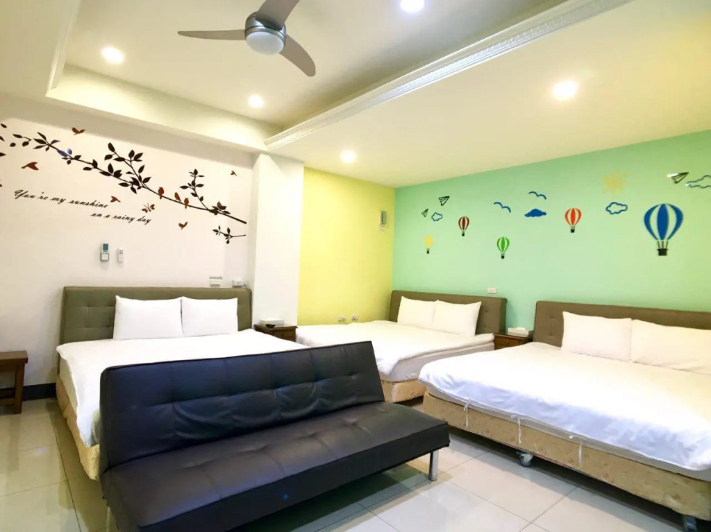 Standard Family room