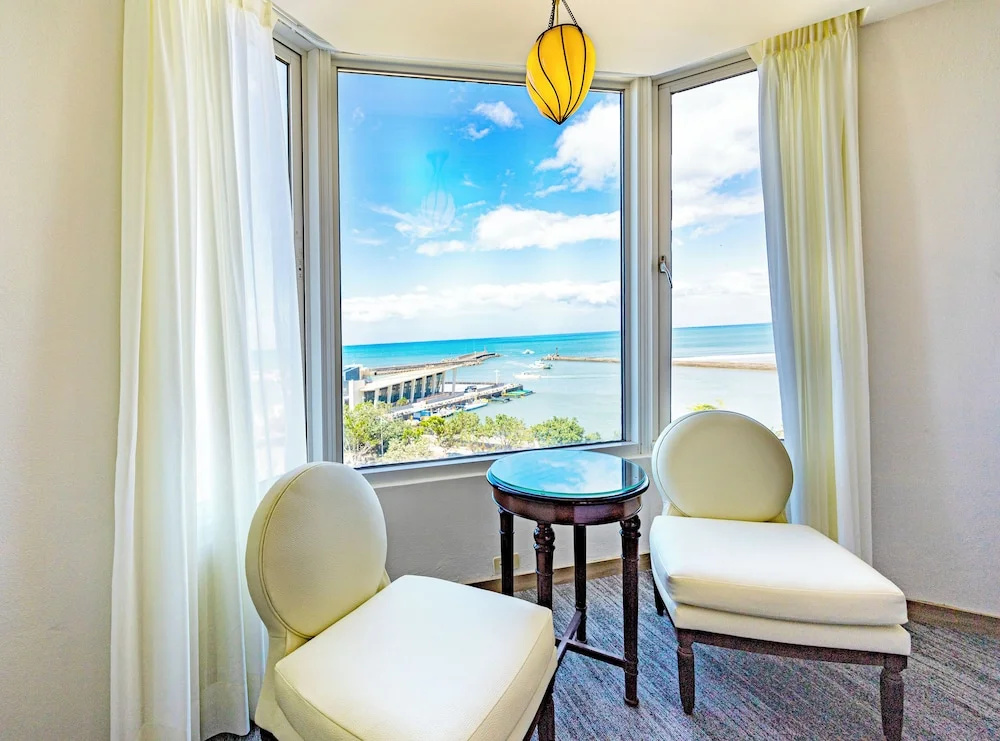 Classic Double room with ocean view (twin beds)