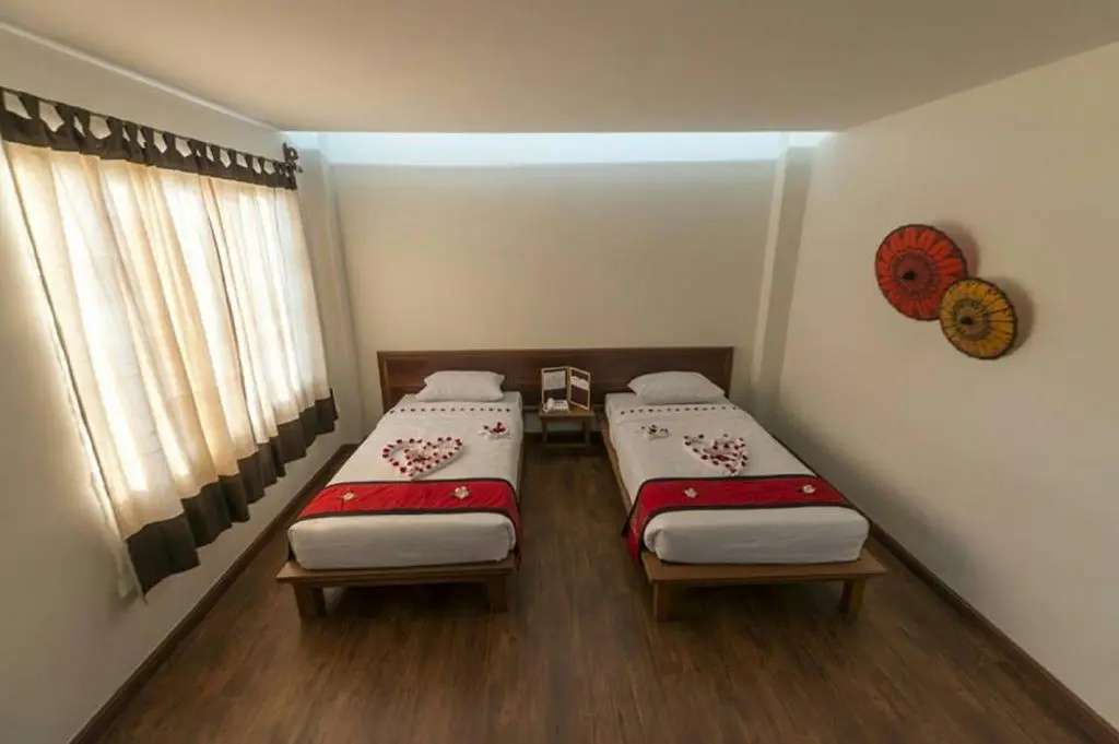 Hotel Queen Jamadevi - Chambres