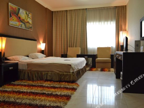 Crystal Plaza Hotel