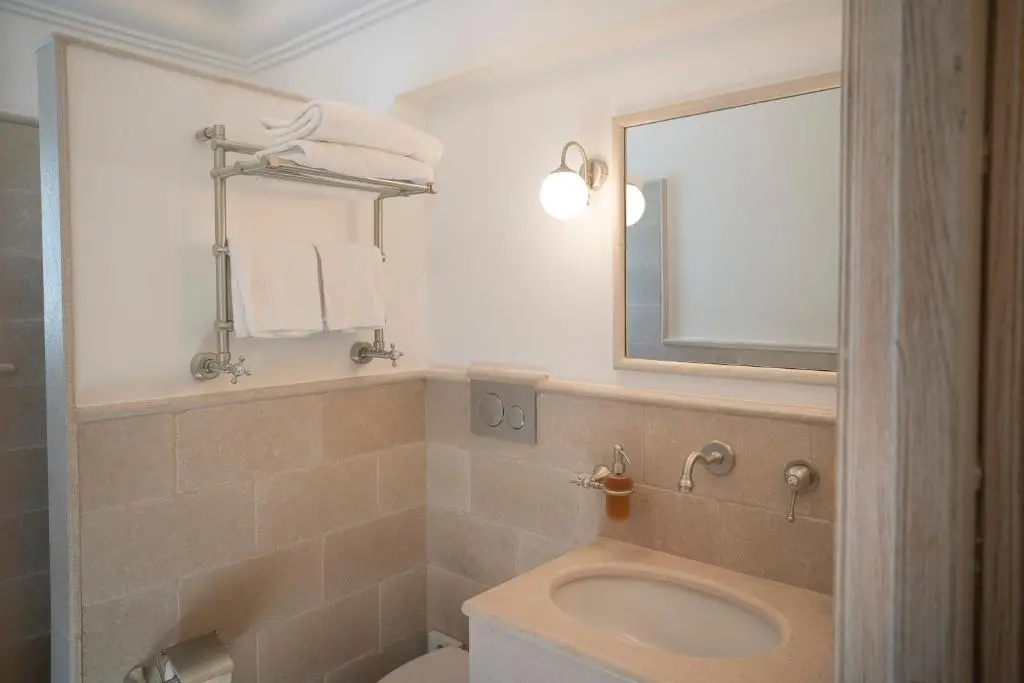 Double Apartment (full double bed)