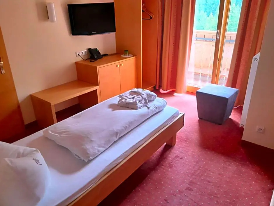Alpine Lifestyle Berghotel Madlener - Chambres