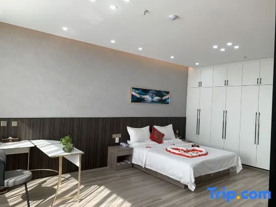 Standard Double room with view (full double bed)