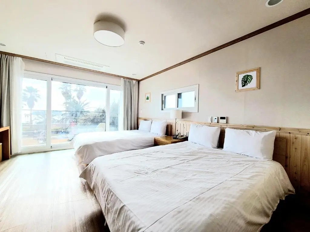 Superior Quadruple room