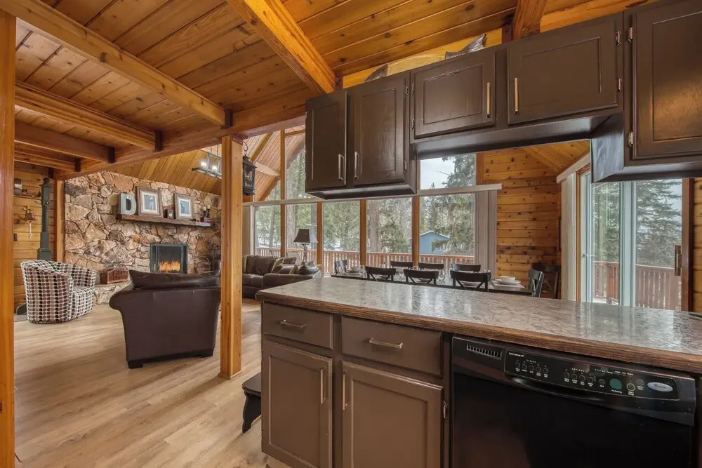 Fairmont Creek Property Rentals Vacation Homes - фото 29