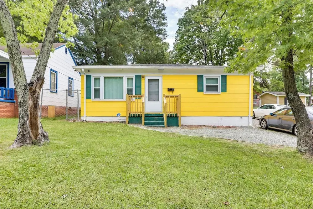 Cozy Greensboro Vacation Rental w/ Deck & Fire Pit