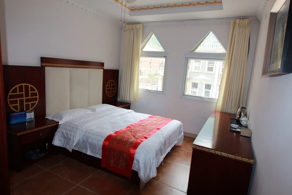 Yijie Hotel Wuling Mountain Longxi Villa
