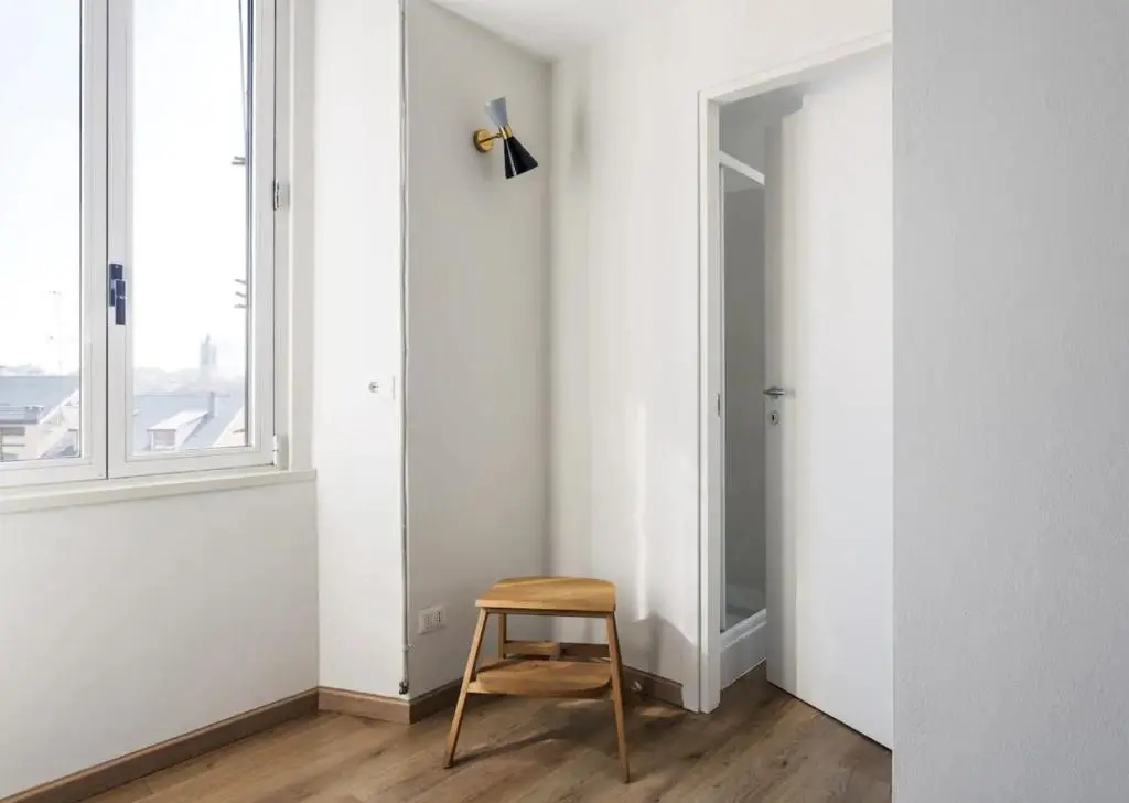 Minimal and Charming studio in Isola District