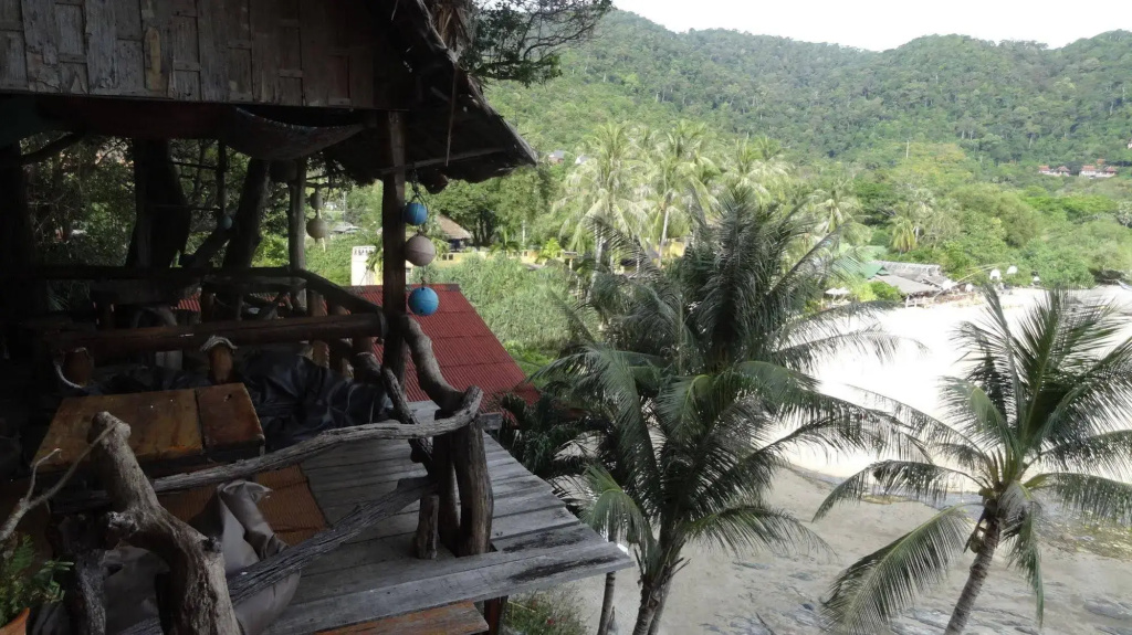 Hidden Cliff Hostel