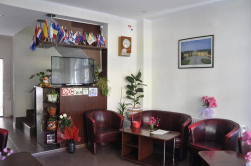 Image 11