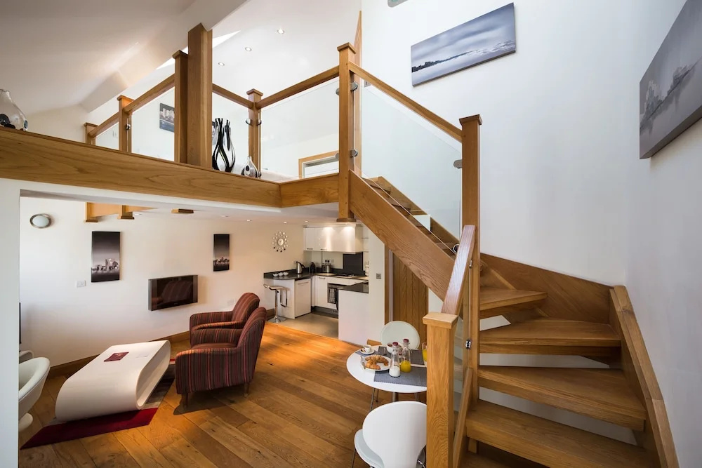 Premier Double Attic Apartment (full double bed)
